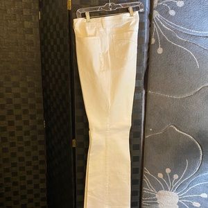 Modern boot cut white jeans size 18 ultra tall.